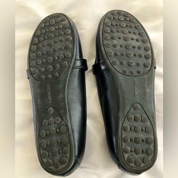 Lands’ End black flat leather loafer. Size 9 1/2. - Picture 6 of 6